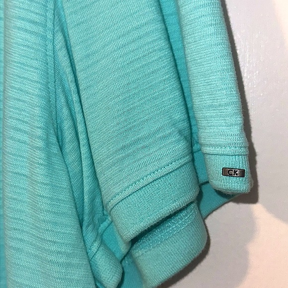 Calvin Klein 2 button ss polo shirt. Size large 100% cotton - Picture 6 of 6